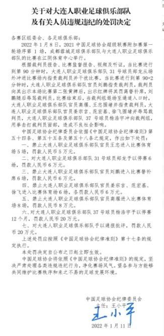 从唐探1到唐探3，这个杂糅了喜剧、动作、冒险、推理等多重元素的;春节嘉年华让观众;看着爽之余，还能触碰到;唐人街文化与各国风土人情的碰撞，从曼谷到纽约再到东京，唐探电影不断升级，唐探3更是全程使用IMAX摄影机拍摄，沉浸式动态细节体验无处不在